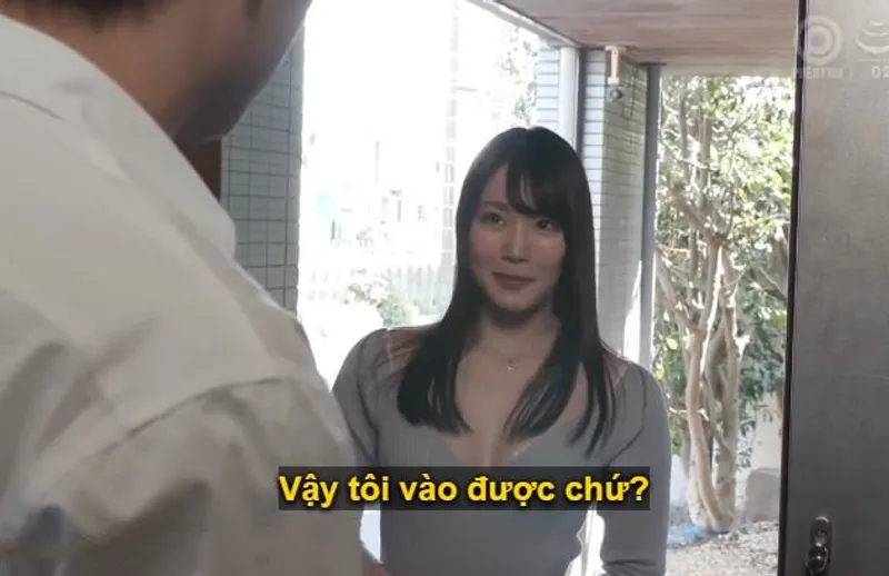 Chàng trai giàu có bên cạnh bị cô em hàng xóm xinh tươi, đã lập gia đình, mới dọn về dụ dỗ quan hệ.